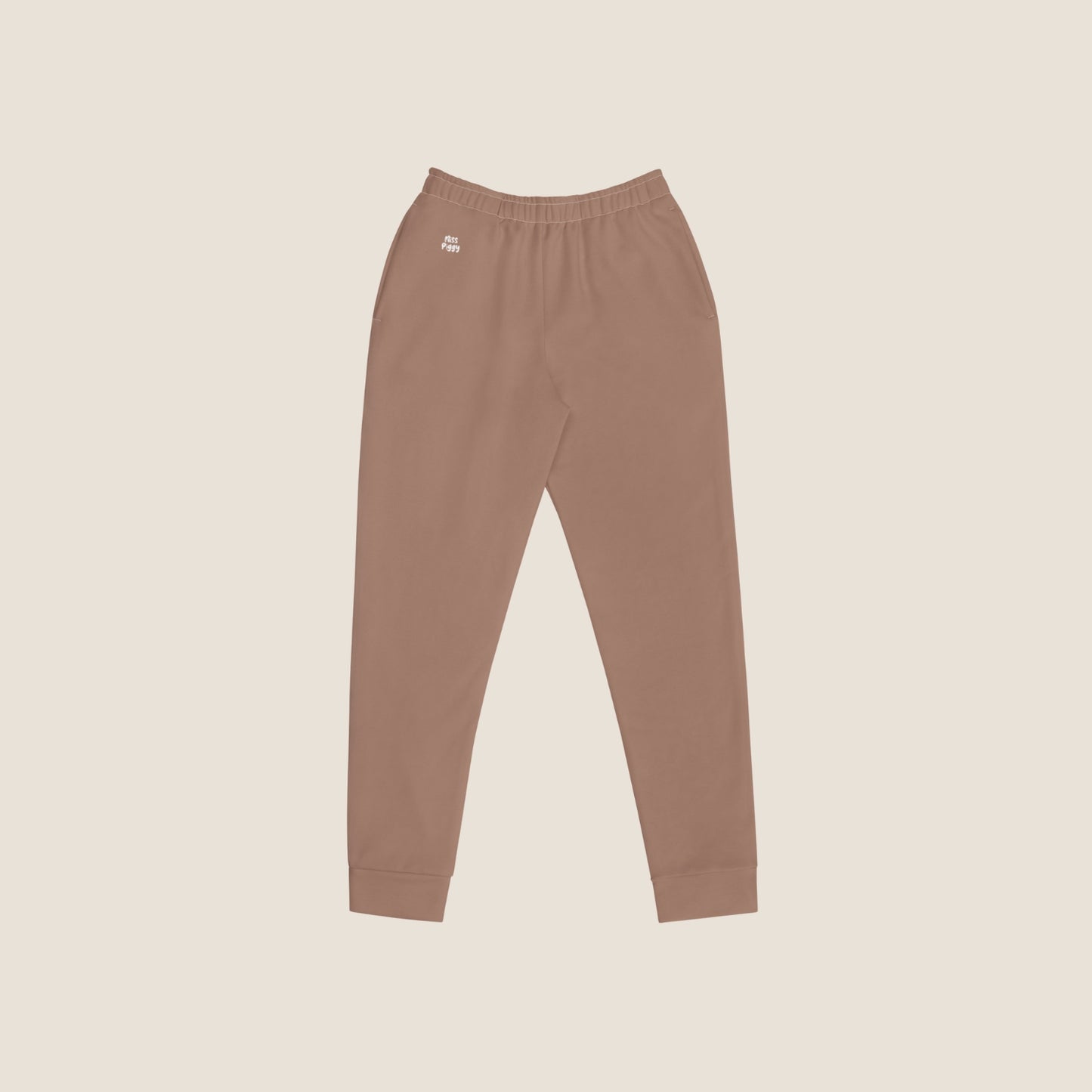 recycled woman jogger in mocha mousse