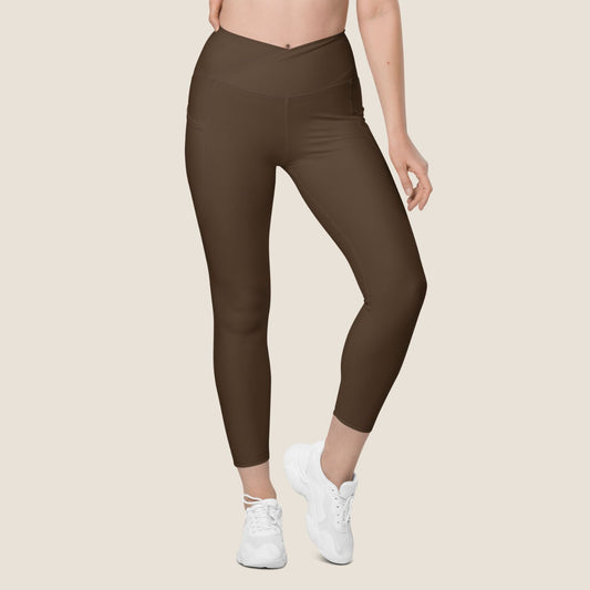High-rise UNSEEN MOVE Leggings in espresso brown, eco-conscious design for everyday movement.