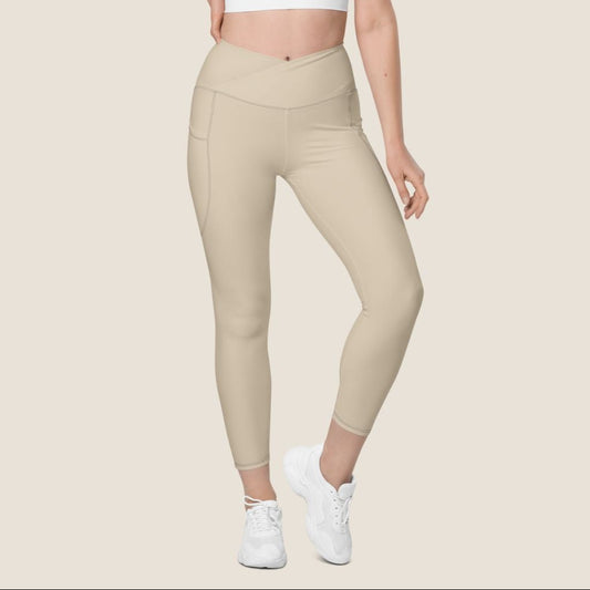 CALM MOVE Leggings in desert beige, soft recycled fabric made for calm energy.