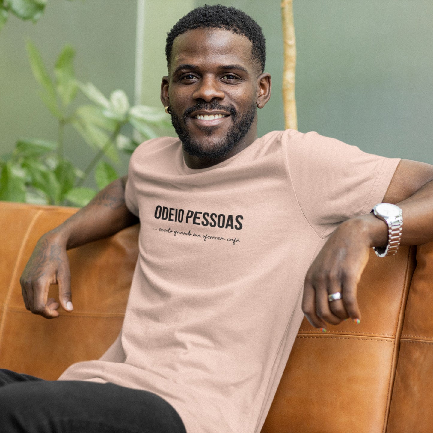 ODEIO PESSOAS (cafe) organic t-shirt in peach