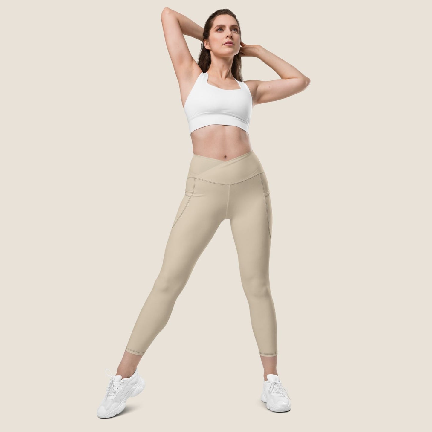 CALM MOVE Leggings in desert beige, soft recycled fabric made for calm energy.
