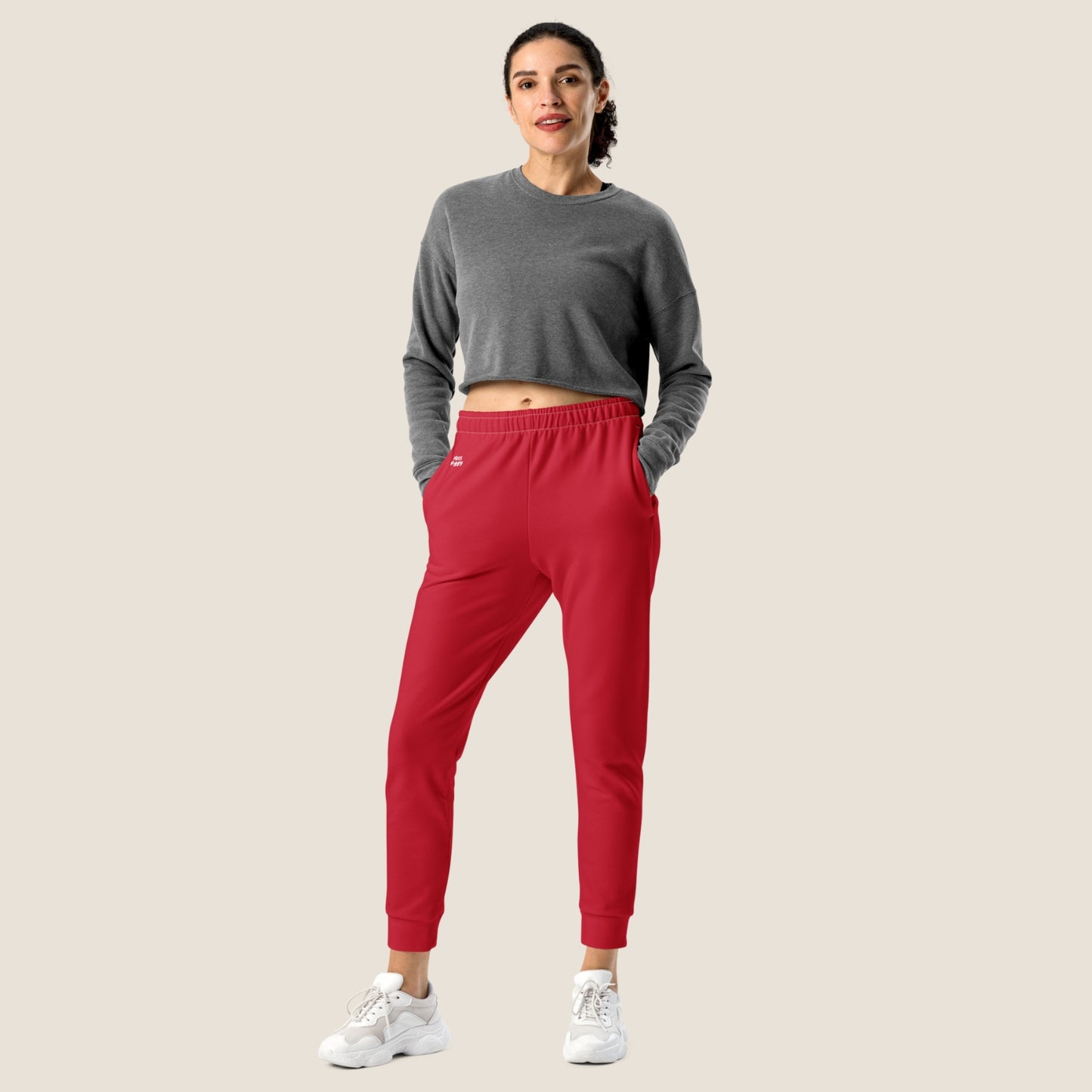recycled woman jogger in red