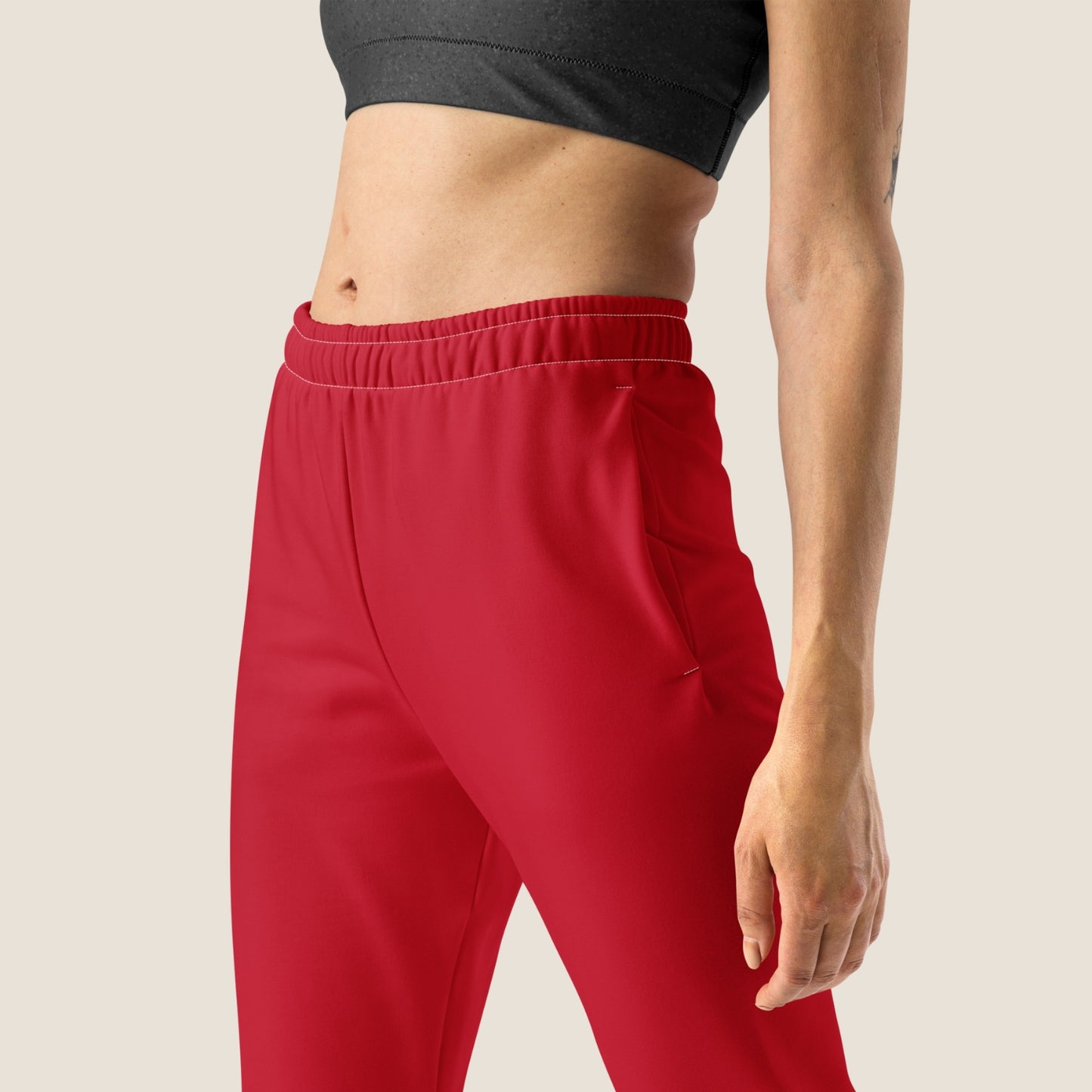 recycled woman jogger in red