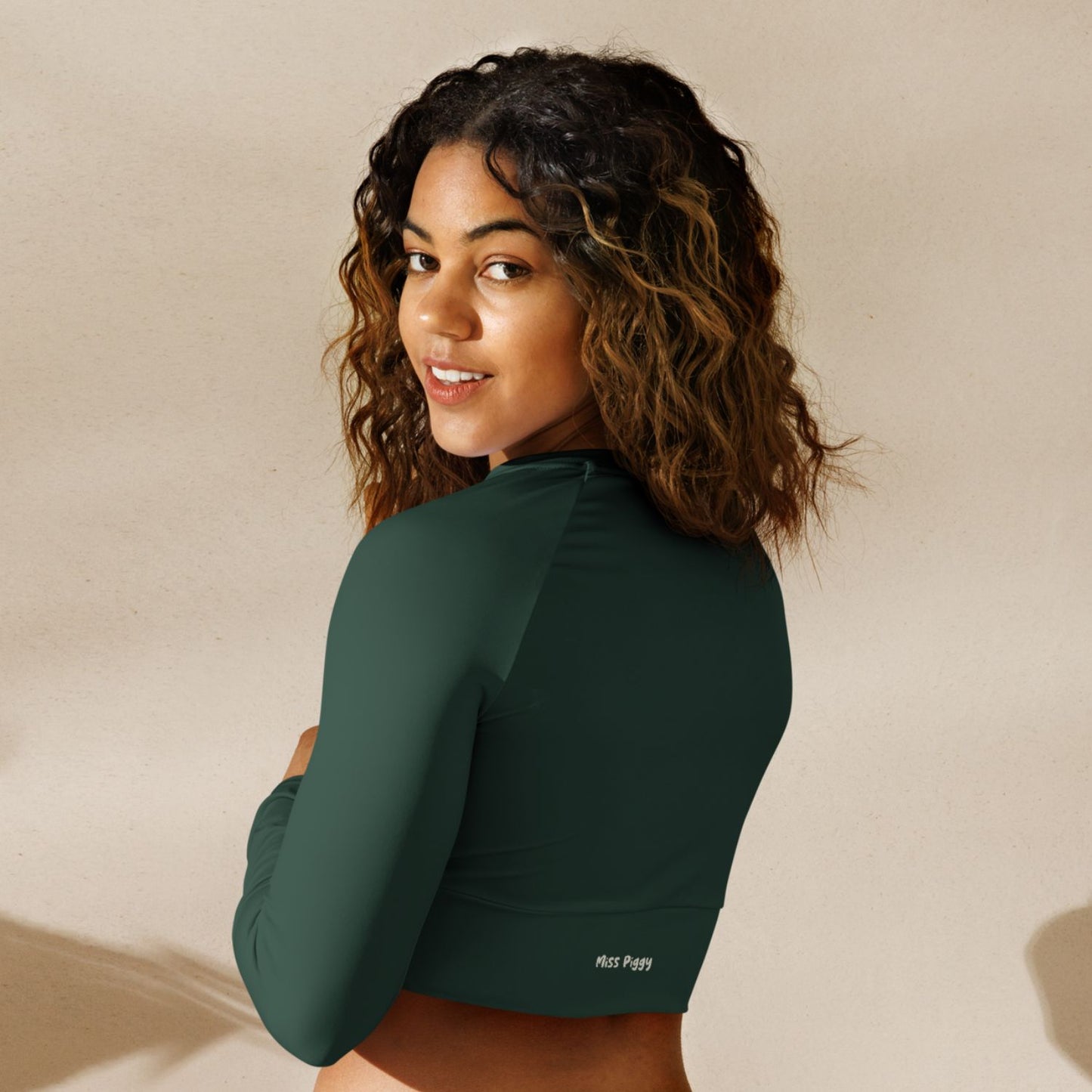 DEEP MOVE Long Sleeve Layer in forest green, sustainable activewear inspired by nature.
