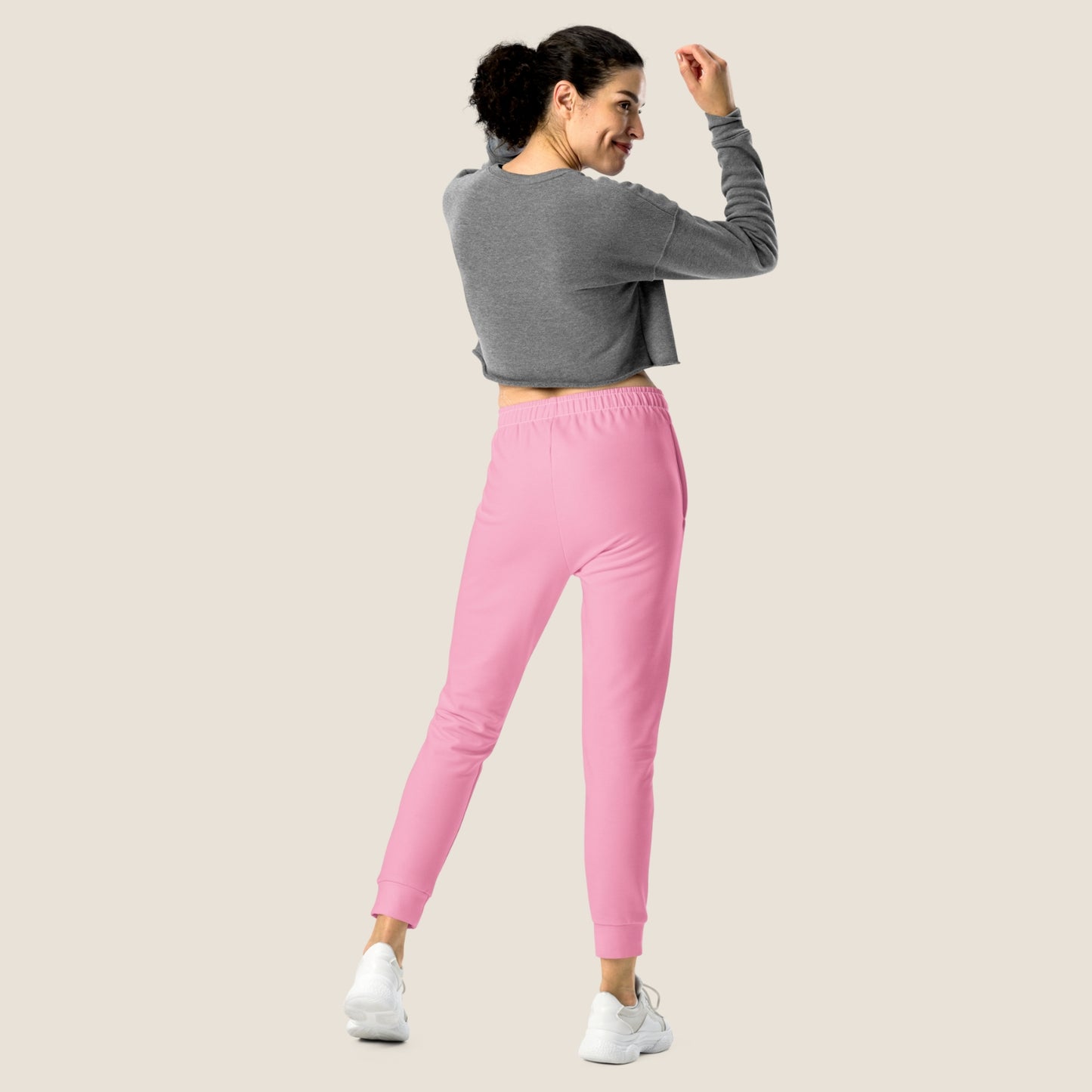 recycled woman jogger in pink