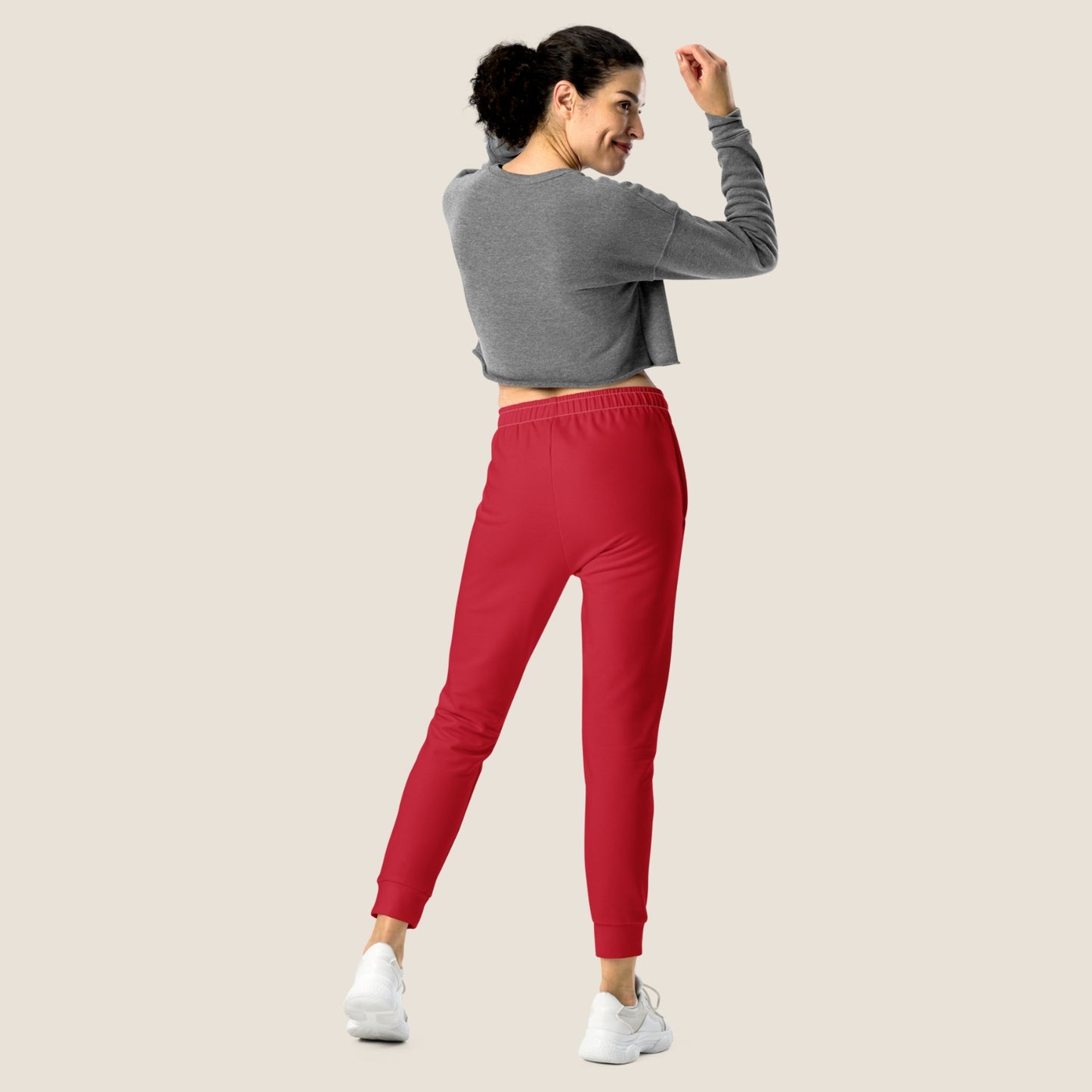 recycled woman jogger in red