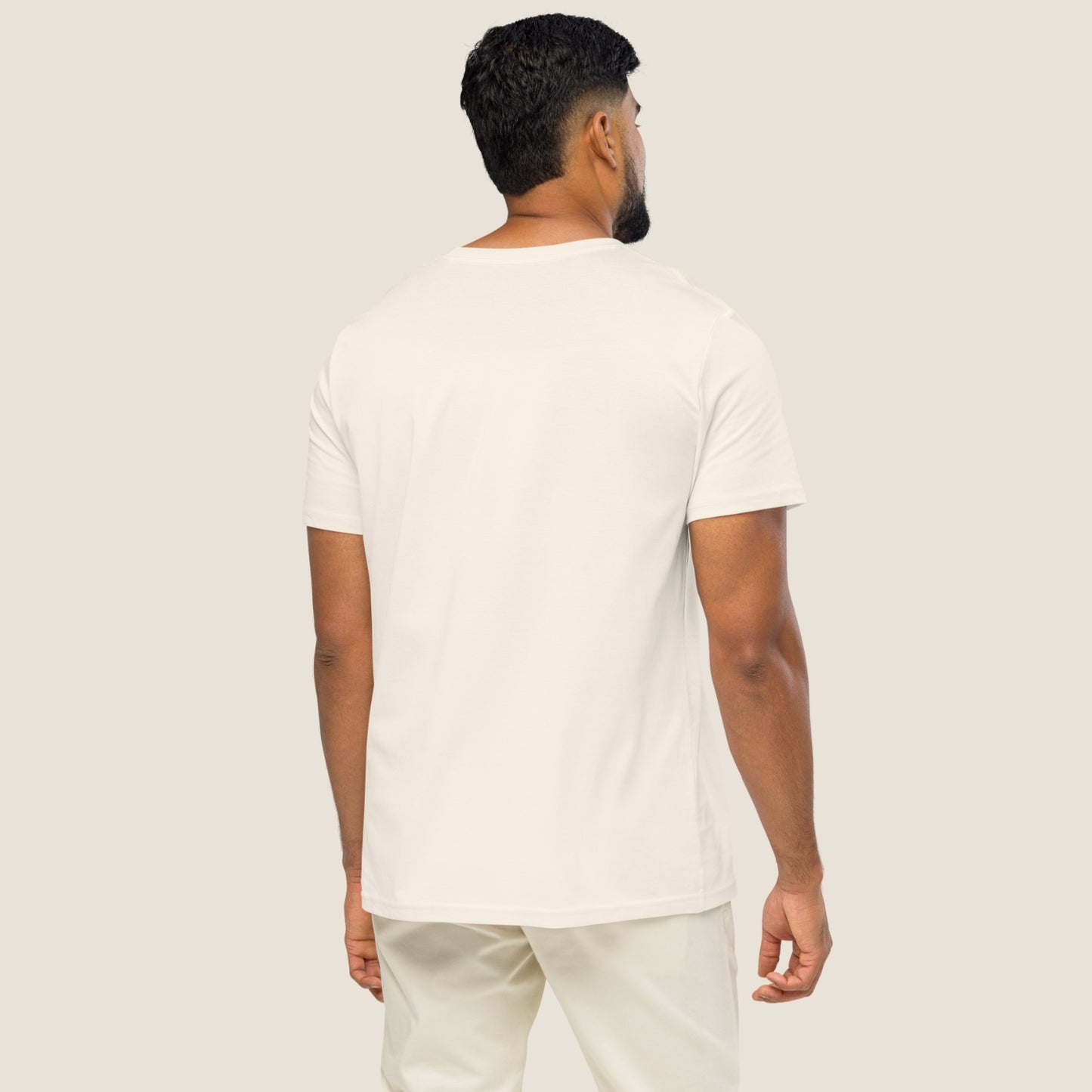 Unisex vintage white t-shirt with in organic cotton.