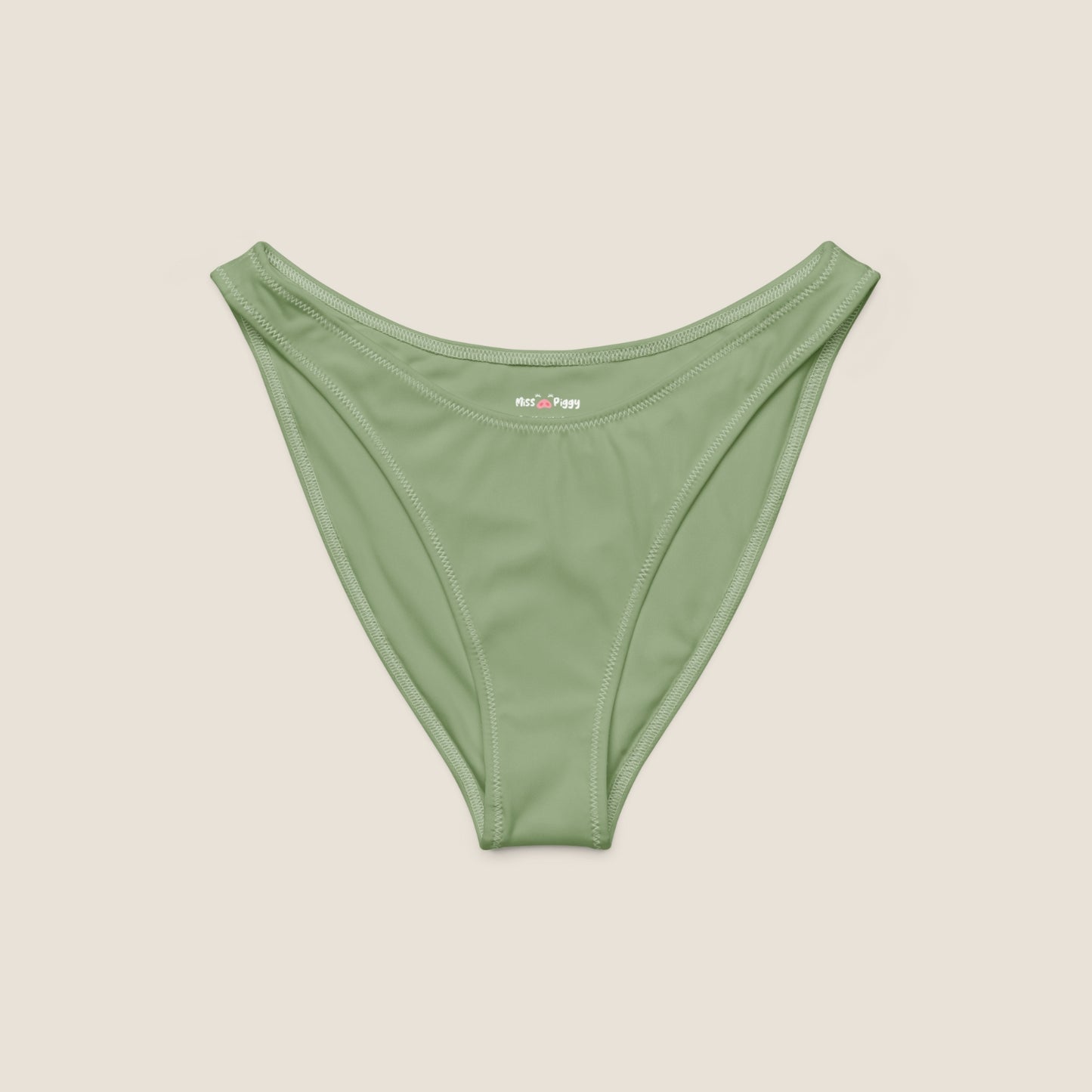 V-cut bikini bottom from the GRACE capsule - designed for comfort, movement and quiet confidence. Made from recycled materials.