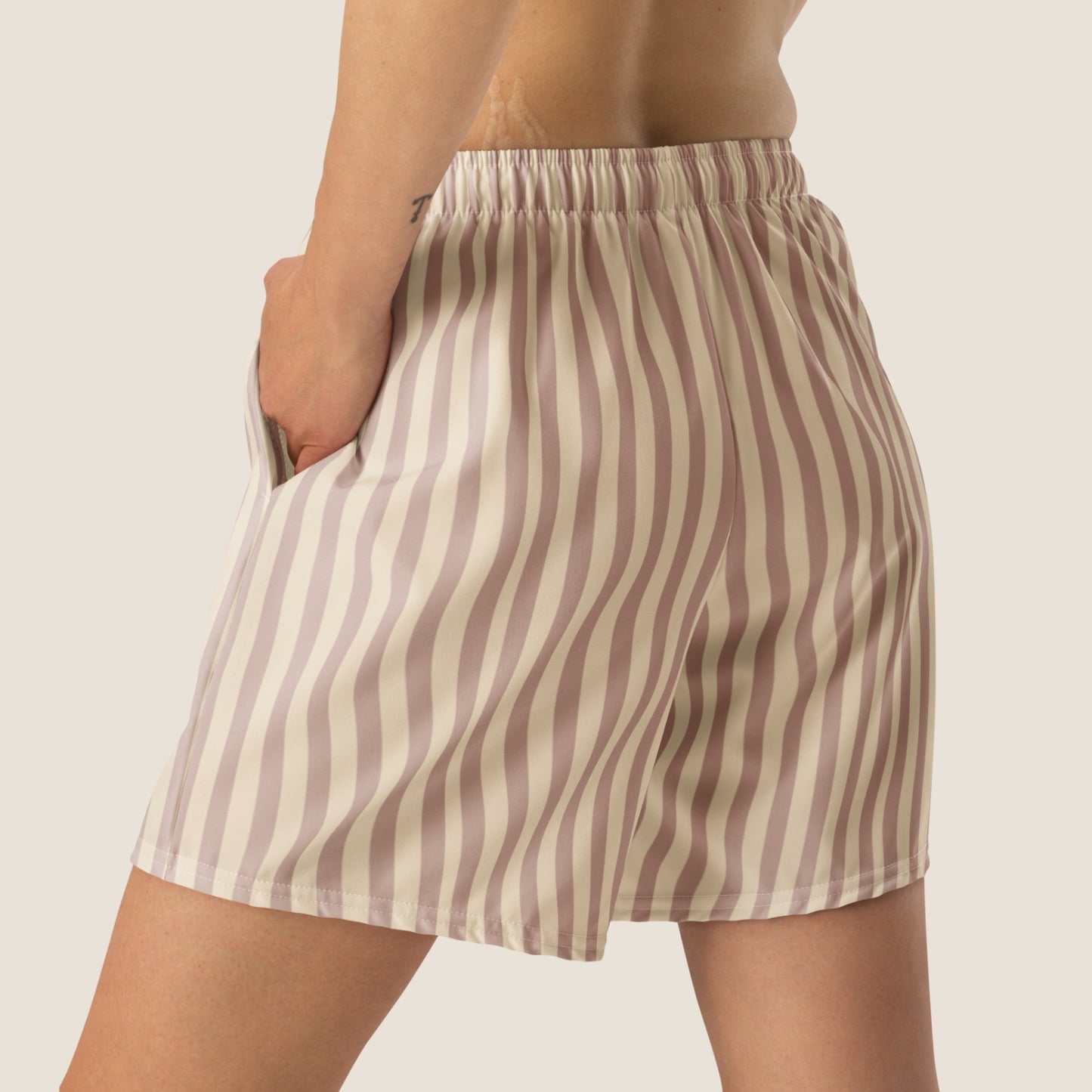MALVA recycled long shorts by Miss Piggy – light, conscious summer staple