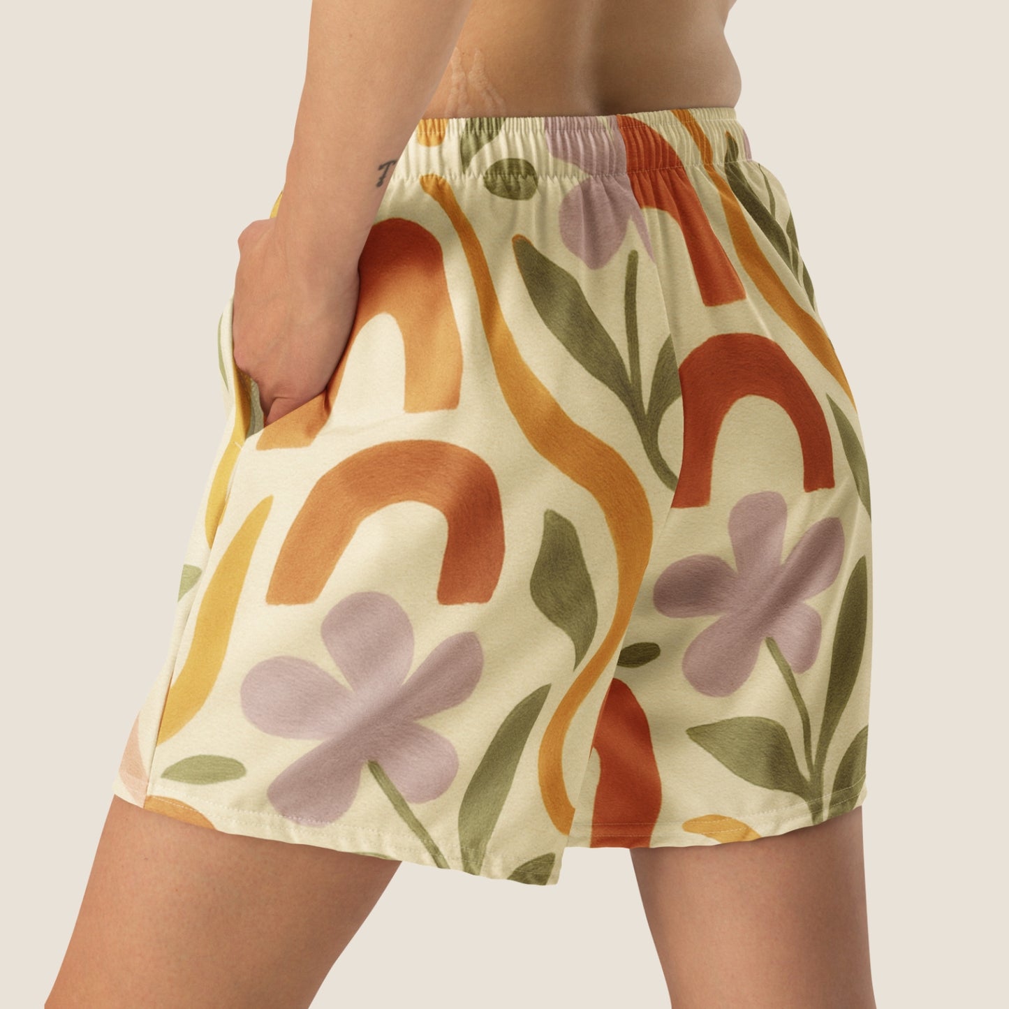 MEDITERRANEAN recycled long shorts by Miss Piggy – light, conscious summer staple