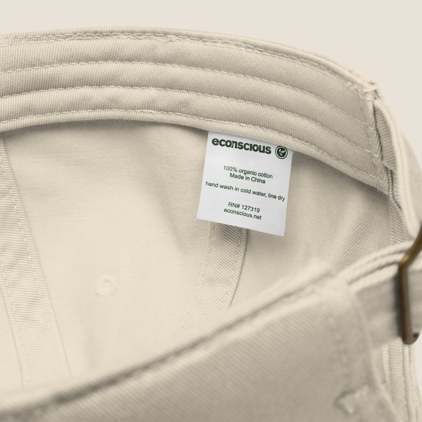 SOUL organic cap by Miss Piggy – sustainable soulwear accessory in natural tone