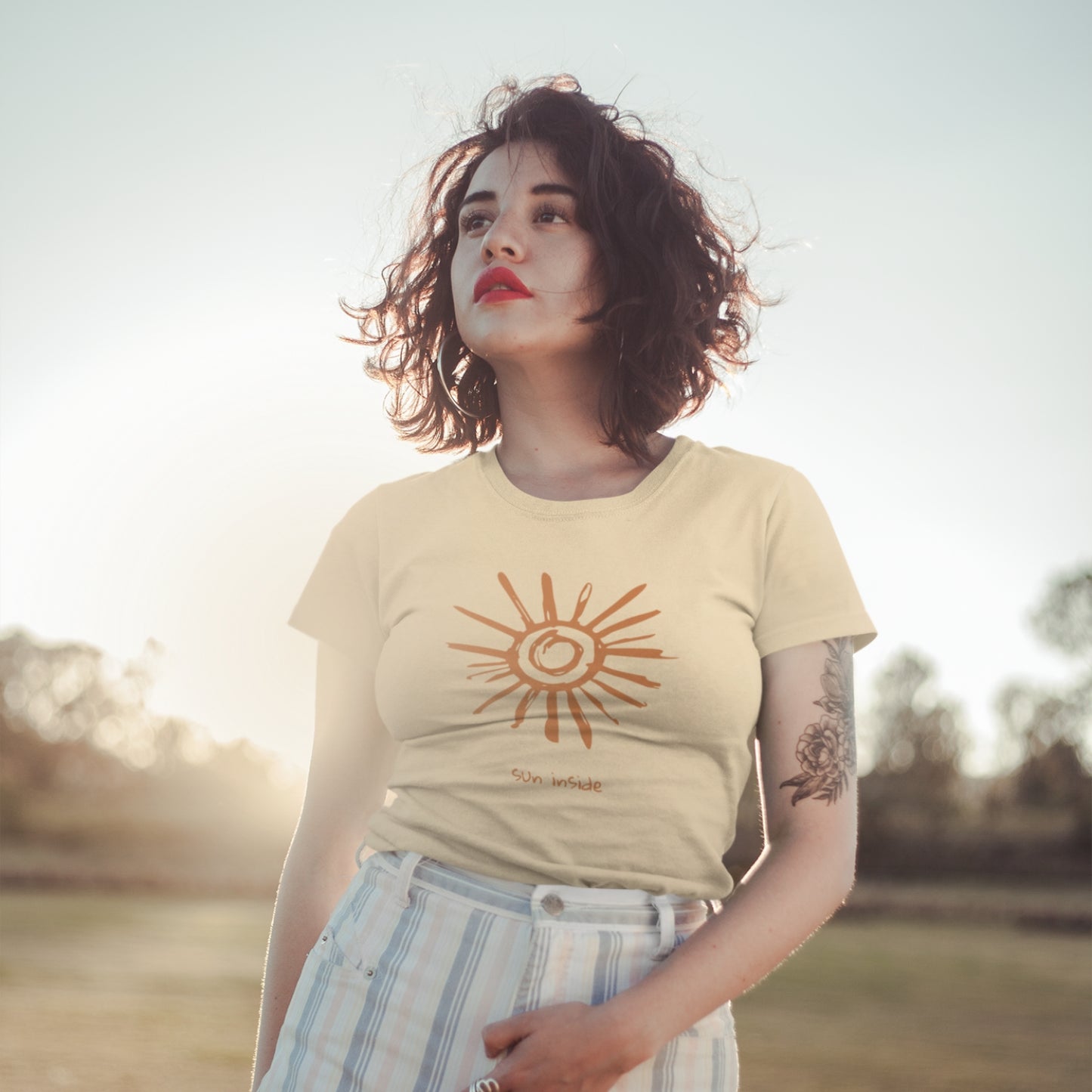SUN oversized organic t-shirt by Miss Piggy – Soulwear tee in stone color
