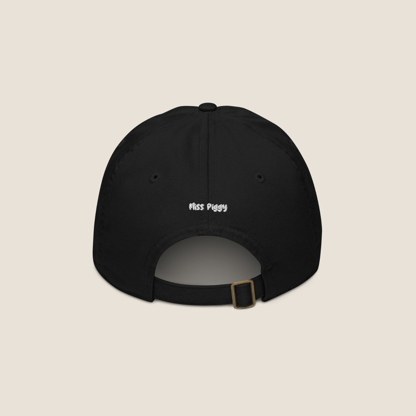 UNSEEN organic cap by Miss Piggy – sustainable soulwear accessory in black