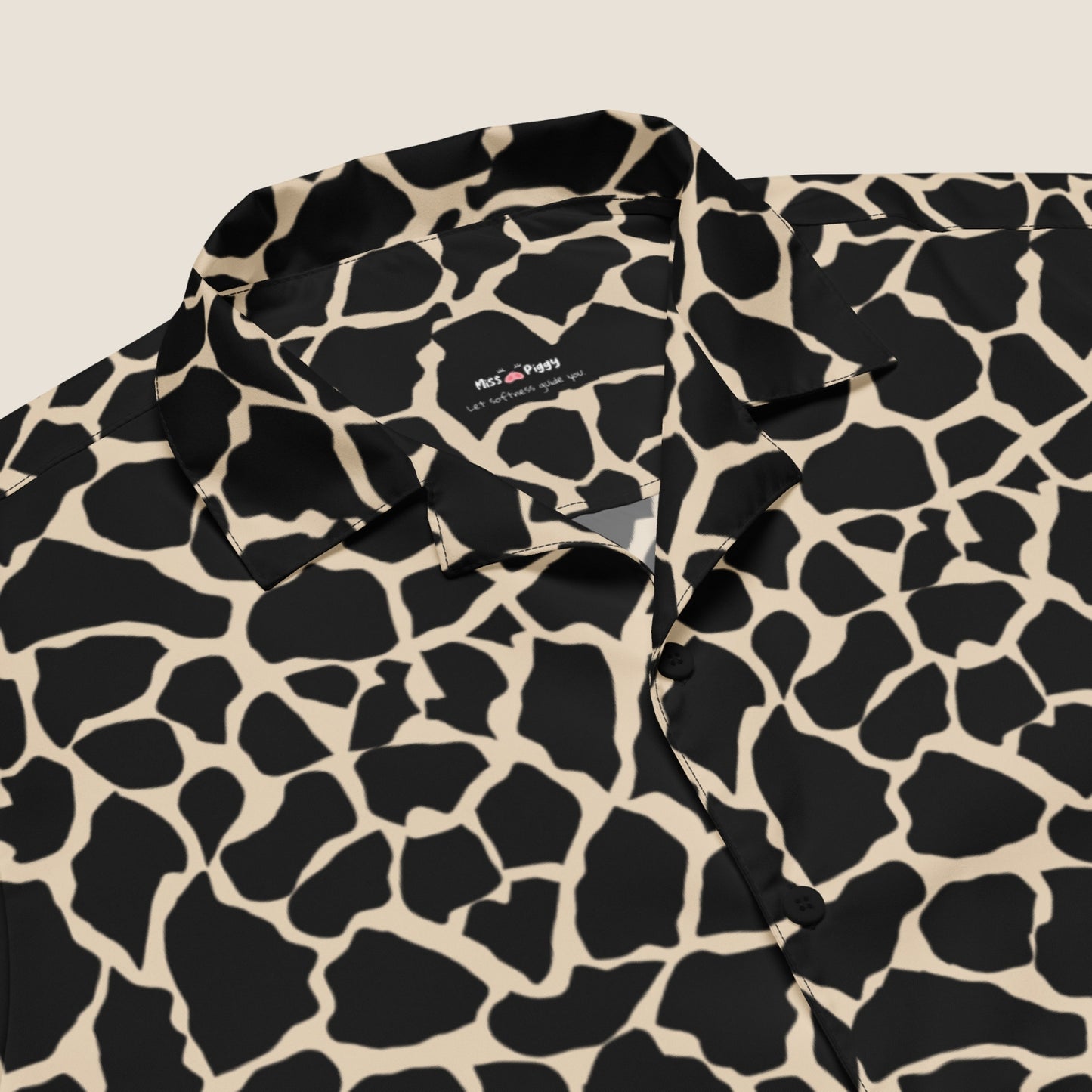 UNSEEN recycled shirt by Miss Piggy – featherlight soulwear capsule piece