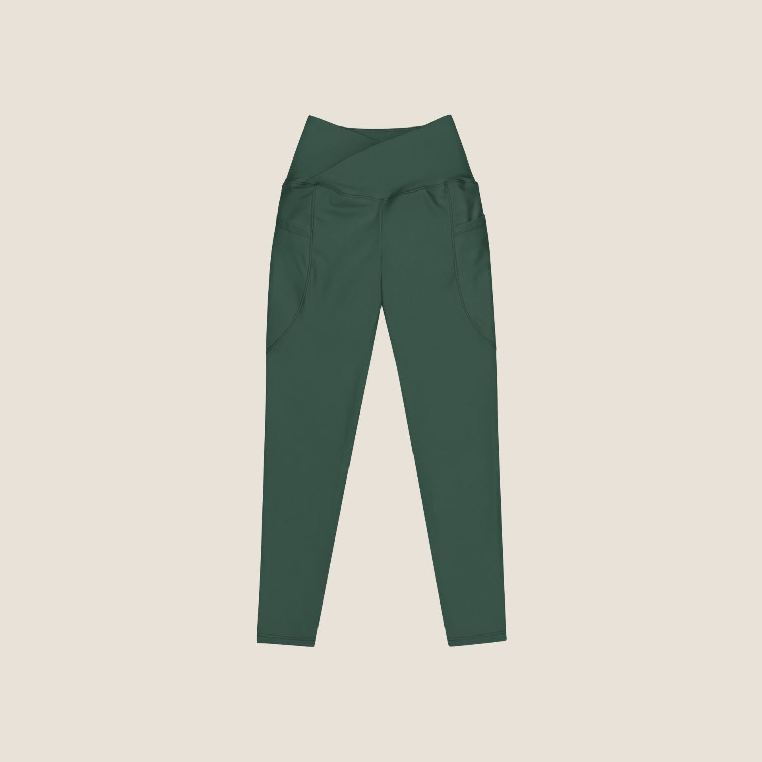 DEEP MOVE Leggings in forest green with off-white print, made from recycled materials.