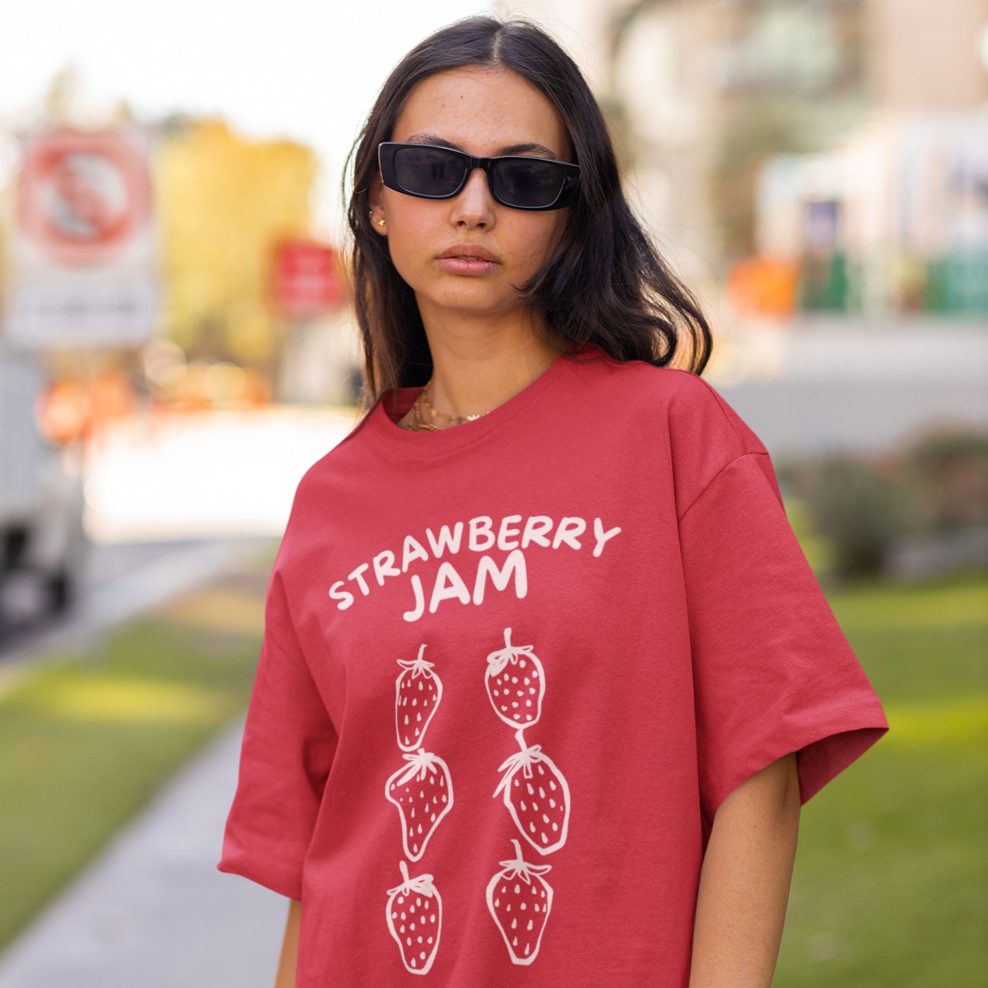 RED STRAWBERRY Organic T-shirt