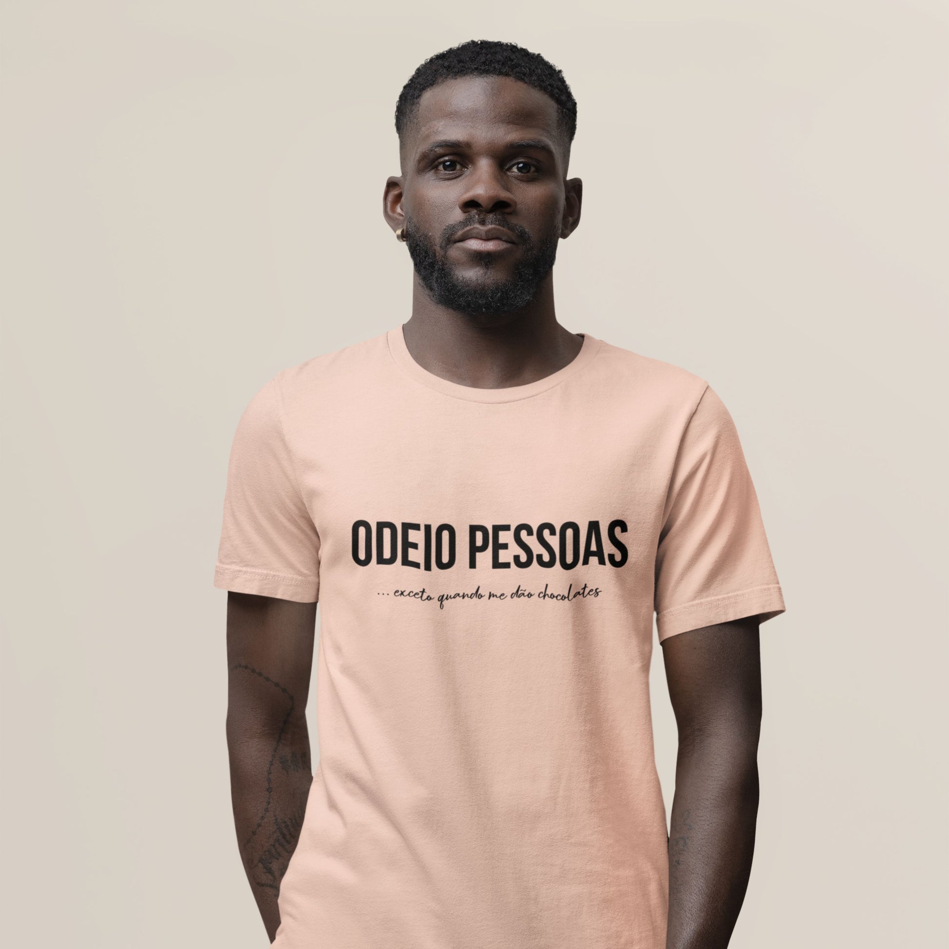 PEACH ODEIO PESSOAS (CHOCOLATES) Organic T-shirt