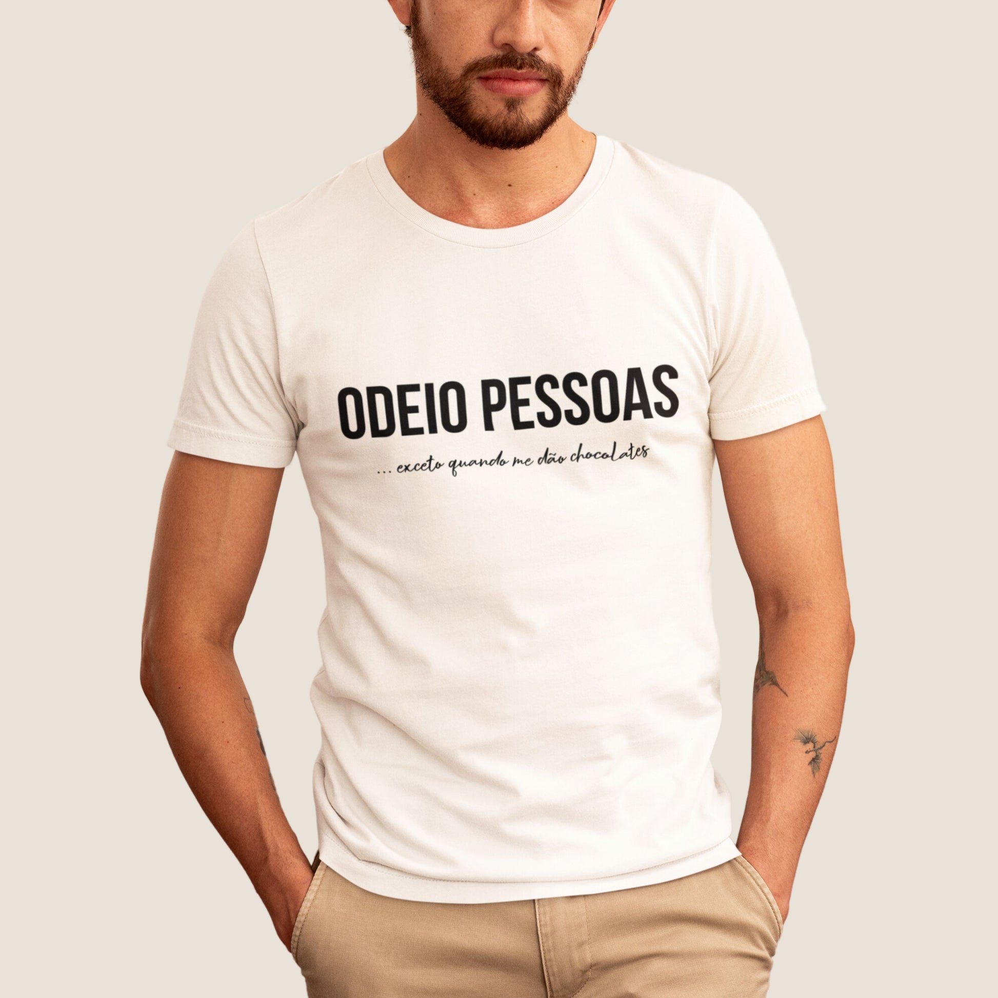 WHITE ODEIO PESSOAS (CHOCOLATES) Organic T-shirt