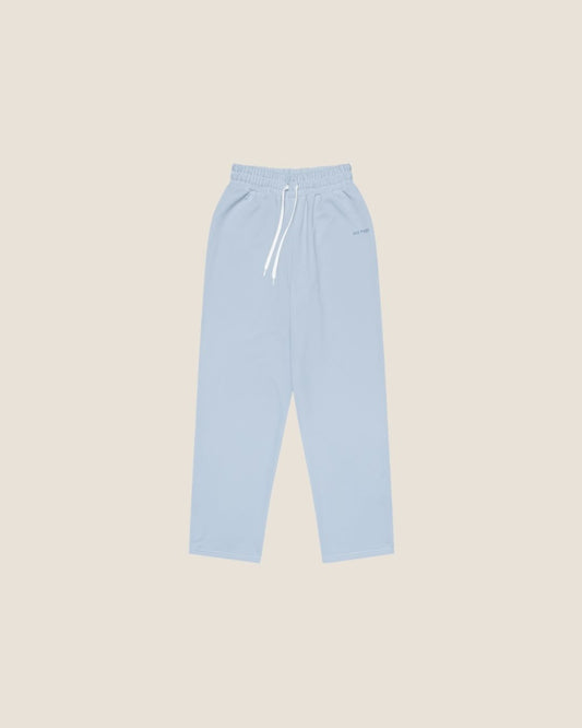 MISS PIGGY BASIC WIDE SWEATPANTS in baby blue with blue print, made from recycled materials.