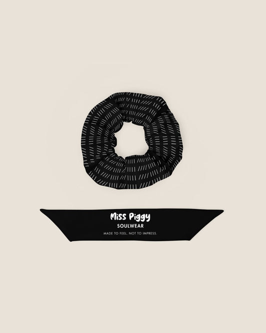 BREATHE recycled scrunchie in black by Miss Piggy – Soulwear.