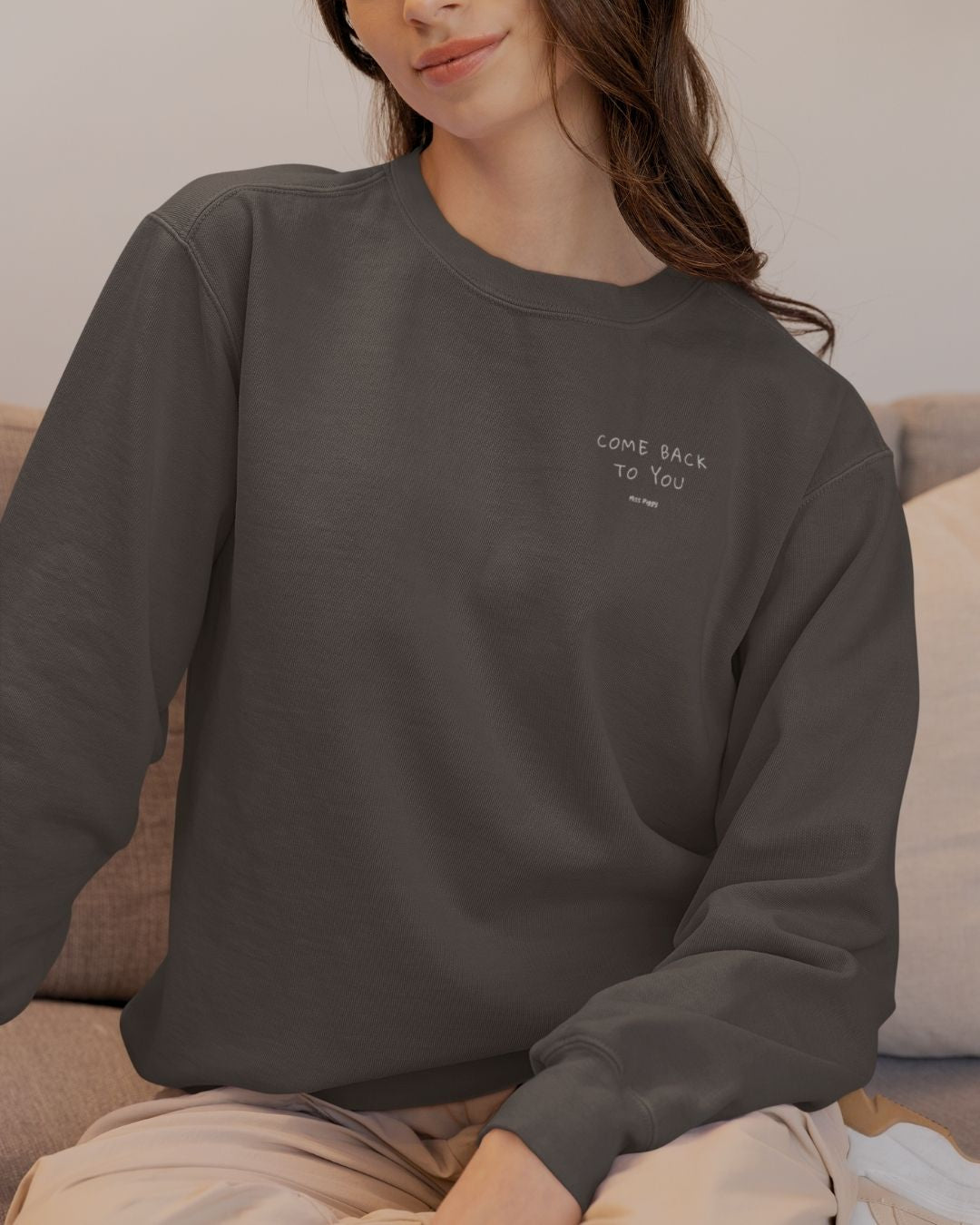 Unisex COME BACK TO YOU Blend Sweater in charcoal with off-white print, minimalist sustainable design by Miss Piggy.