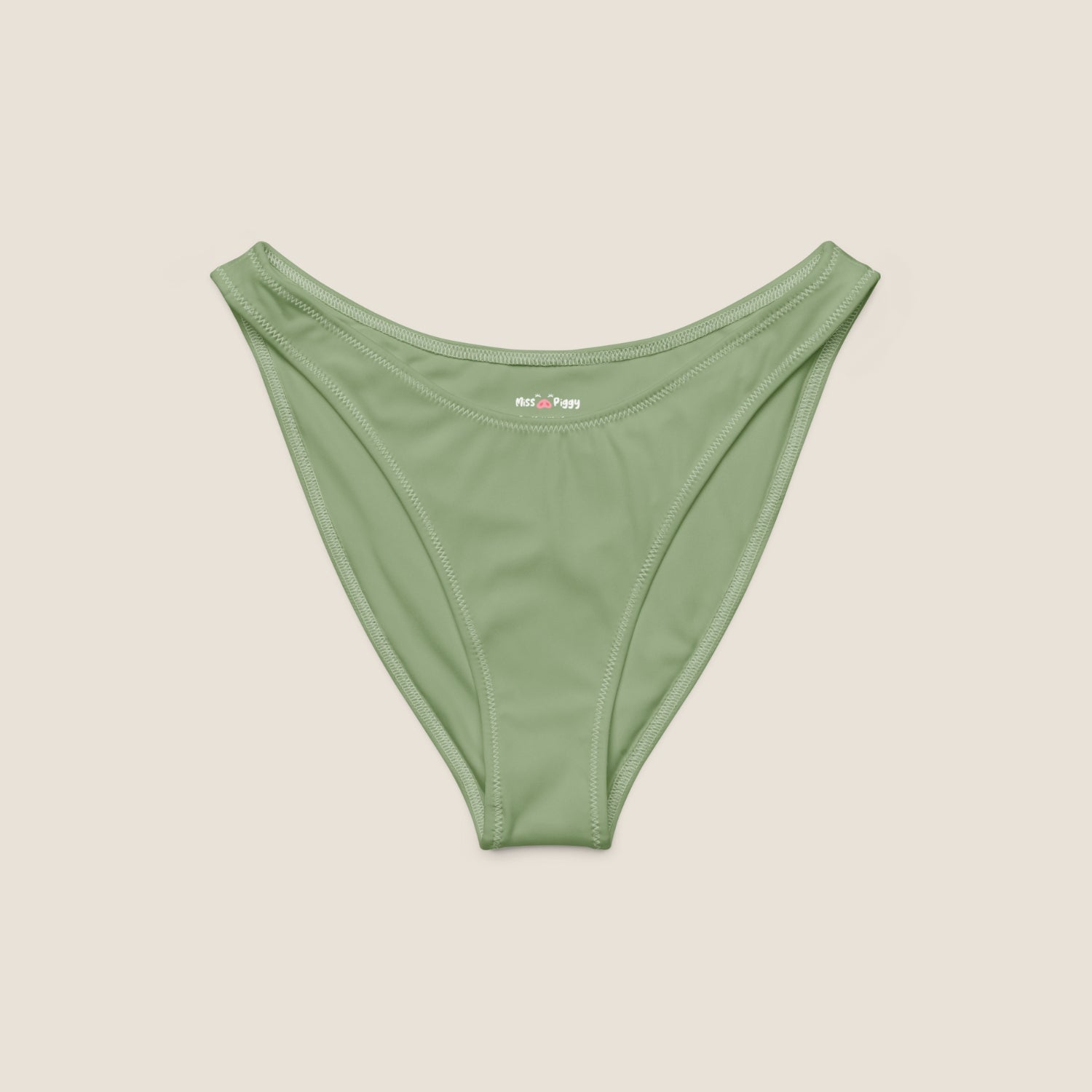V-cut bikini bottom from the GRACE capsule - designed for comfort, movement and quiet confidence. Made from recycled materials.