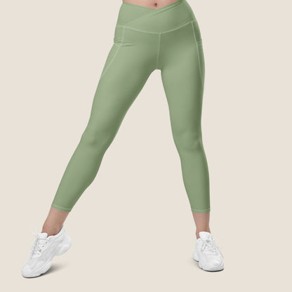High-waisted GRACE leggings made from recycled materials, offering gentle compression and effortless motion. Soulwear for movement without pressure.