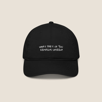 UNSEEN organic cap by Miss Piggy – sustainable soulwear accessory in black
