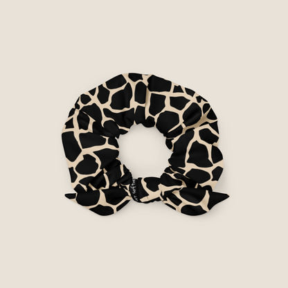 UNSEEN scrunchie by Miss Piggy – recycled hair accessory with summer soul