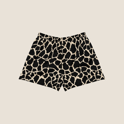 UNSEEN recycled shorts by Miss Piggy – light, conscious summer staple