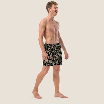 UNSEEN recycled swim shorts by Miss Piggy – light, sustainable men’s swimwear