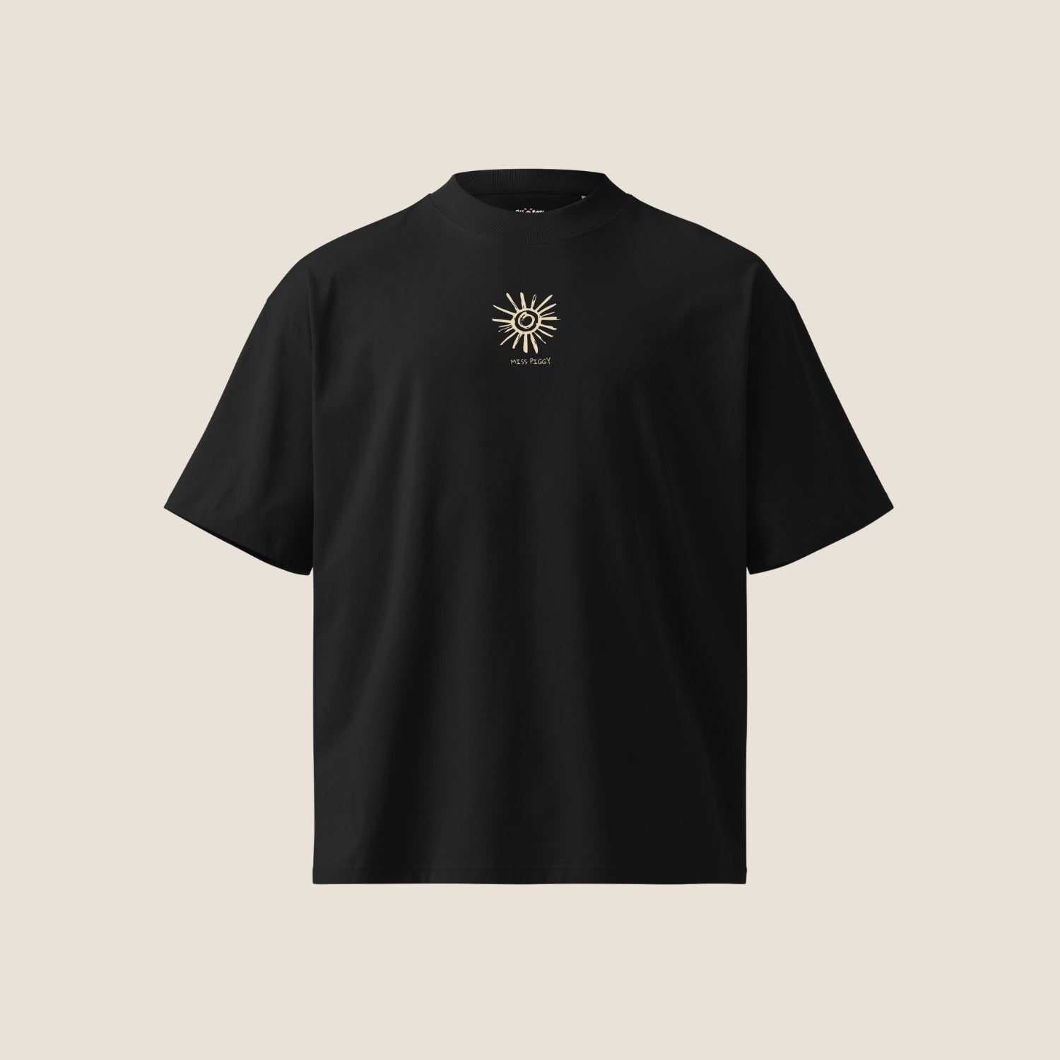 UNSEEN oversized organic t-shirt by Miss Piggy – Soulwear tee in black