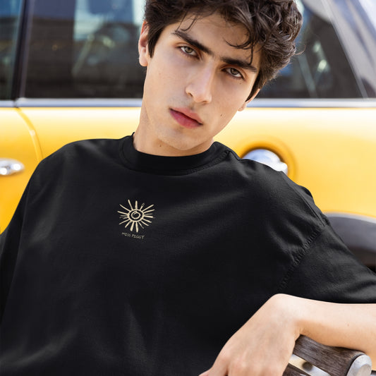 UNSEEN oversized organic t-shirt by Miss Piggy – Soulwear tee in black
